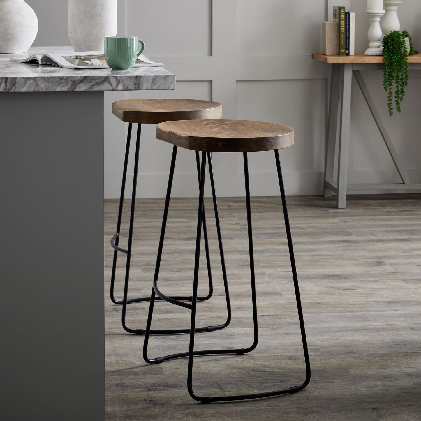 Franklin Bar Stool